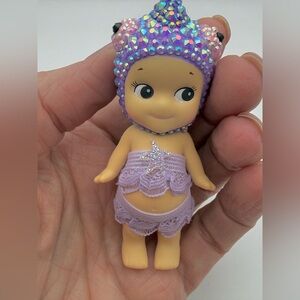 Custom Sonny Angel Chameleon from Animal V2 Series.